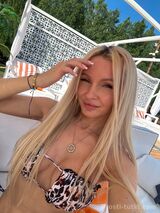 Миниатюра Индивидуалка Baby One more Центр Фотография 